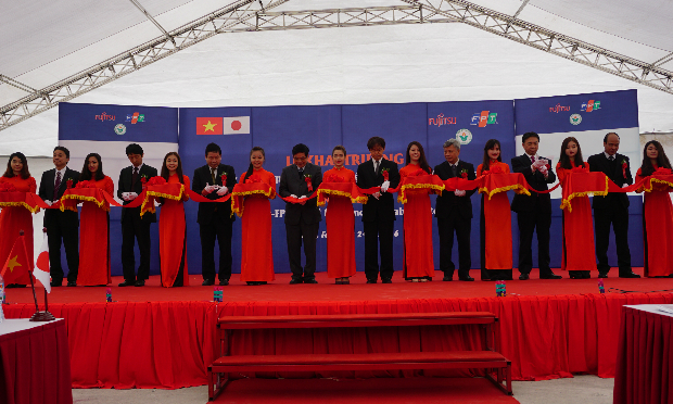 Fujitsu - FPT Akisai Farm and Vegetable Factory opening ceremony